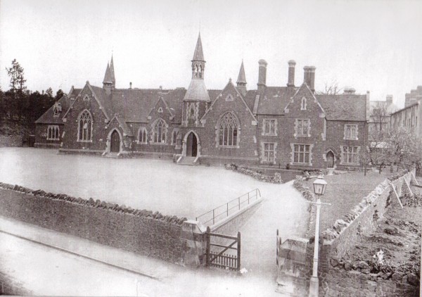 Mill Lane School, now Malvern Parish School
